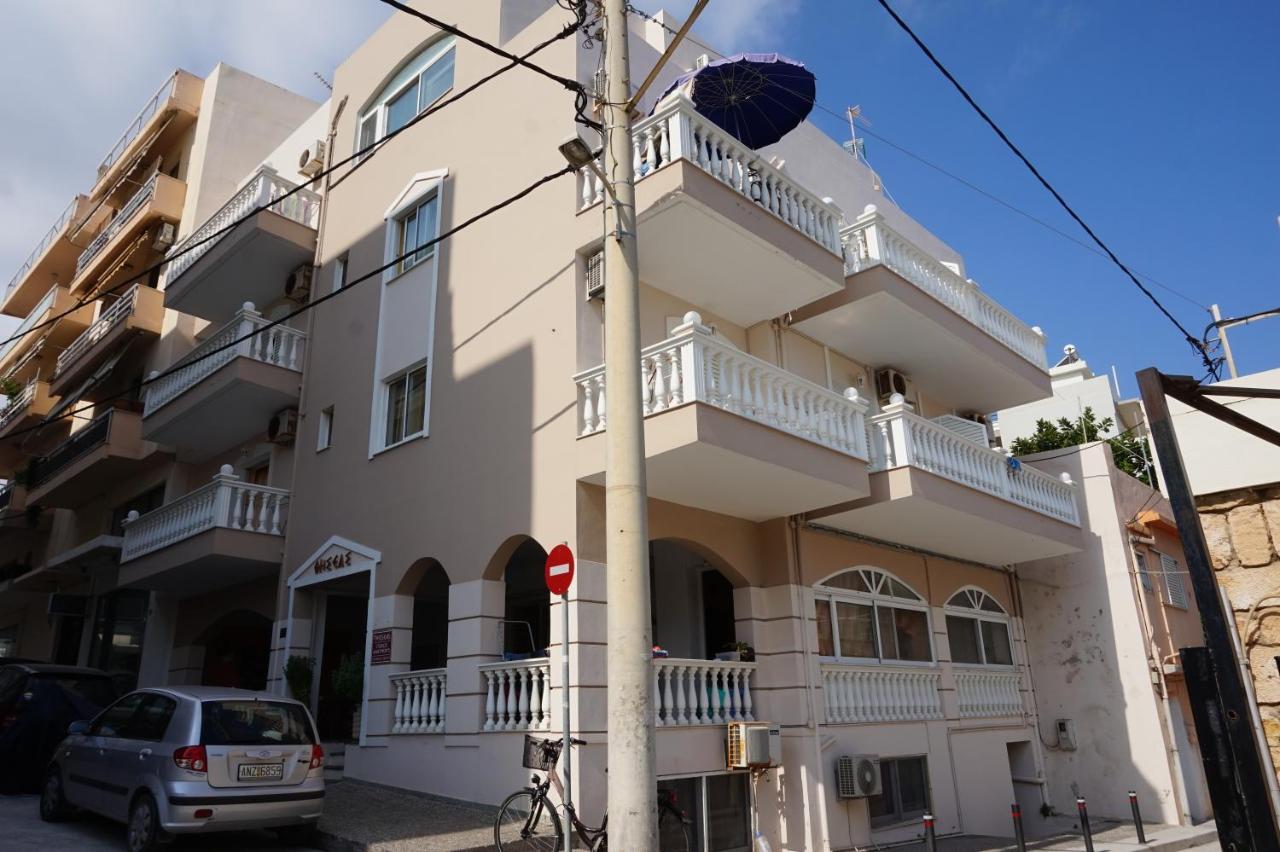 Thiseas Studios Rétino Exterior foto
